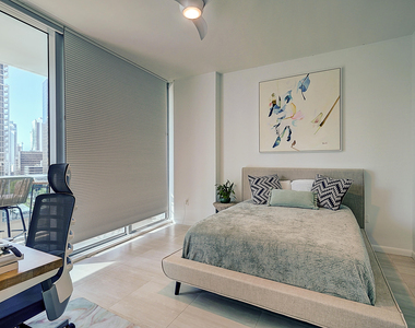 200 Biscayne Blvd Way - Photo Thumbnail 10