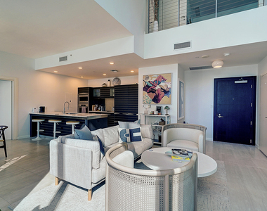 200 Biscayne Blvd Way - Photo Thumbnail 16