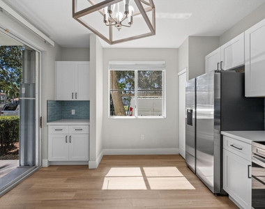 11031 Legacy Boulevard - Photo Thumbnail 8