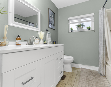 5318 Nw 93rd Avenue - Photo Thumbnail 6