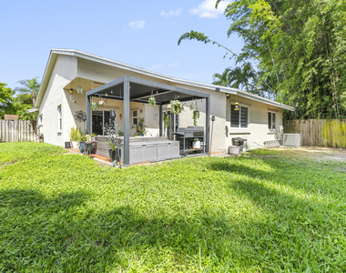 5318 Nw 93rd Avenue - Photo Thumbnail 19