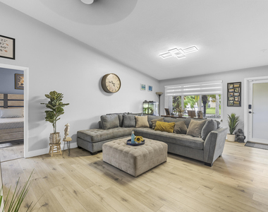 5318 Nw 93rd Avenue - Photo Thumbnail 29