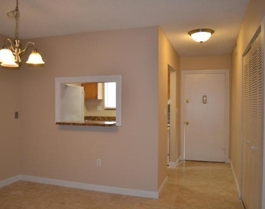6100 Forest Hill Boulevard - Photo Thumbnail 2