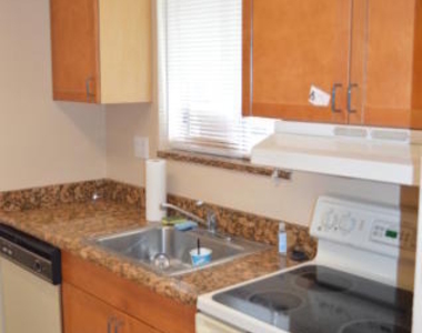 6100 Forest Hill Boulevard - Photo Thumbnail 5