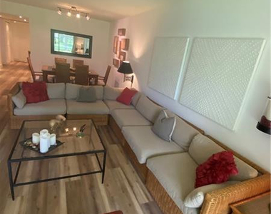 4280 Oaks Terrace - Photo Thumbnail 4