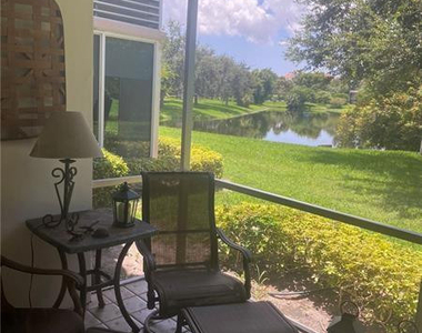 4280 Oaks Terrace - Photo Thumbnail 17