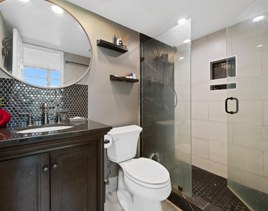 2901 S Palm Aire Drive - Photo Thumbnail 10