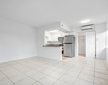 391 Se 19th Avenue - Photo Thumbnail 9