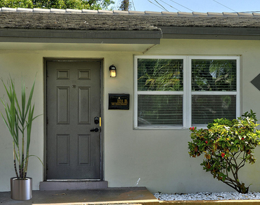 101 Ne 35th Street - Photo Thumbnail 1
