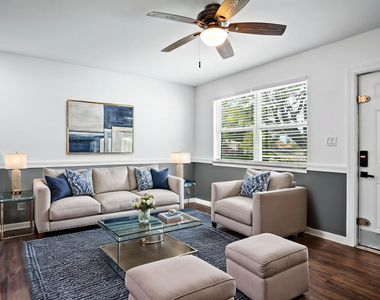 101 Ne 35th Street - Photo Thumbnail 2