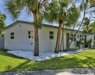 101 Ne 35th Street - Photo Thumbnail 24