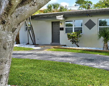 101 Ne 35th Street - Photo Thumbnail 22