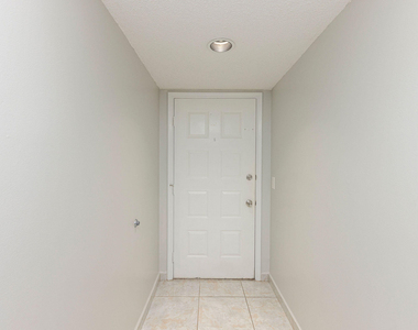 1000 Sw 125th Avenue - Photo Thumbnail 5