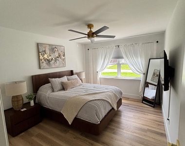 1699 Brae Burn Place - Photo Thumbnail 37