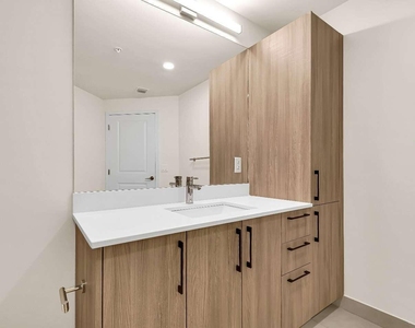 4301 Nw 7th Street - Photo Thumbnail 35