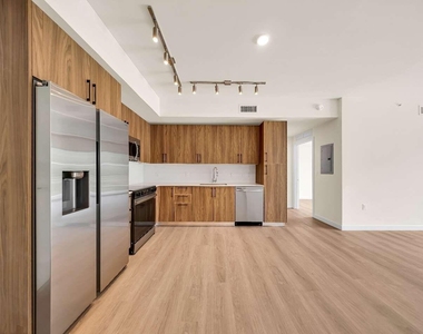 4301 Nw 7th Street - Photo Thumbnail 23