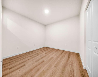4301 Nw 7th Street - Photo Thumbnail 18
