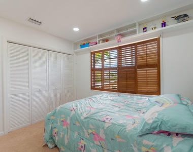 1551 Wyndcliff Drive - Photo Thumbnail 16