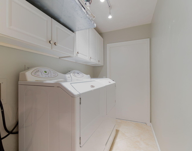 1551 Wyndcliff Drive - Photo Thumbnail 20