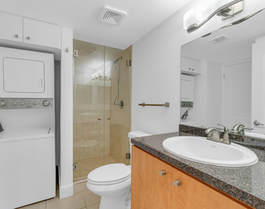 2100 Brickell Avenue - Photo Thumbnail 11