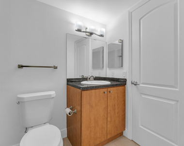 2100 Brickell Avenue - Photo Thumbnail 12