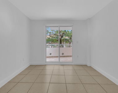 2100 Brickell Avenue - Photo Thumbnail 8