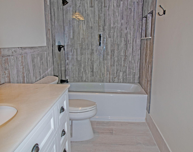 8804 Se Jardin Street - Photo Thumbnail 38