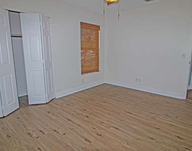 8804 Se Jardin Street - Photo Thumbnail 35