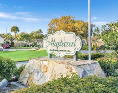291 Maplecrest Circle - Photo Thumbnail 13
