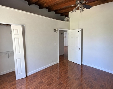 17961 Nw 5th Avenue - Photo Thumbnail 2