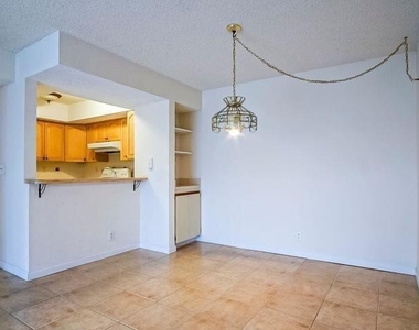 1500 Se Royal Green Circle - Photo Thumbnail 20