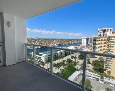 2751 S Ocean Drive - Photo Thumbnail 9