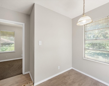 2716 Scruggs Park Drive - Photo Thumbnail 20