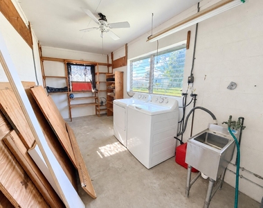 116 Ne Entrada Avenue - Photo Thumbnail 23