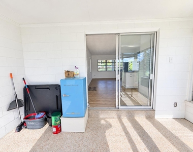 116 Ne Entrada Avenue - Photo Thumbnail 22