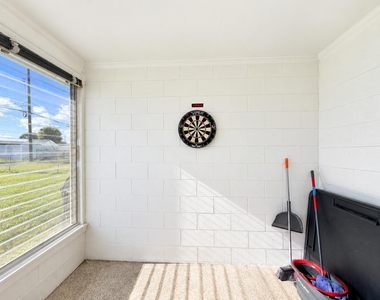 116 Ne Entrada Avenue - Photo Thumbnail 21