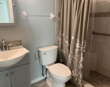 282 Sw Bridgeport Drive - Photo Thumbnail 13