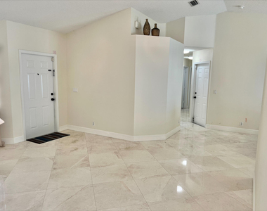 6129 Adriatic Way - Photo Thumbnail 4