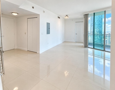 92 Sw 3rd Street - Photo Thumbnail 17