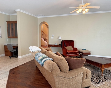 116 Trinity Court - Photo Thumbnail 8