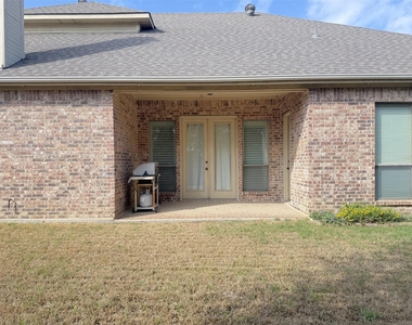 116 Trinity Court - Photo Thumbnail 34