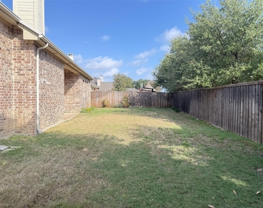 116 Trinity Court - Photo Thumbnail 32