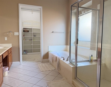 116 Trinity Court - Photo Thumbnail 18