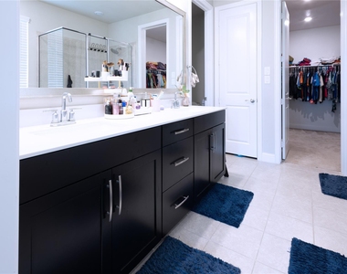 2541 Canary Grass Lane - Photo Thumbnail 13