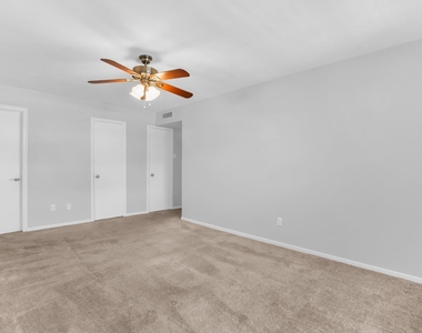 11332 Park Central Place - Photo Thumbnail 11