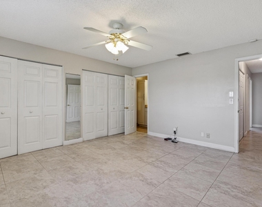 13654 Whippet Way W - Photo Thumbnail 21