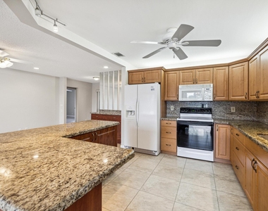 13654 Whippet Way W - Photo Thumbnail 14