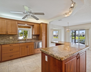13654 Whippet Way W - Photo Thumbnail 11