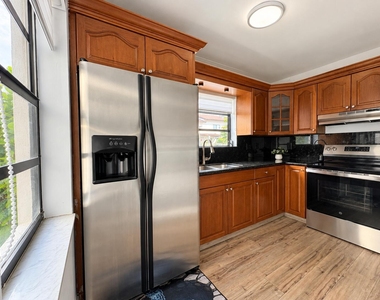 13412 Sw 62nd Street - Photo Thumbnail 6