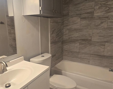 4253 Sun Drive - Photo Thumbnail 9